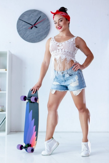 Alina - Shapely Legs Skater Girl